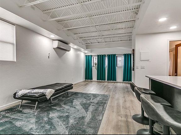 5th image of 931 NW 7th St APT 104