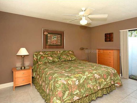 5th image of 1585 Tarpon Center Dr APT 35