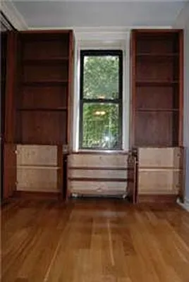 Rented by Buchbinder & Warren | media 34