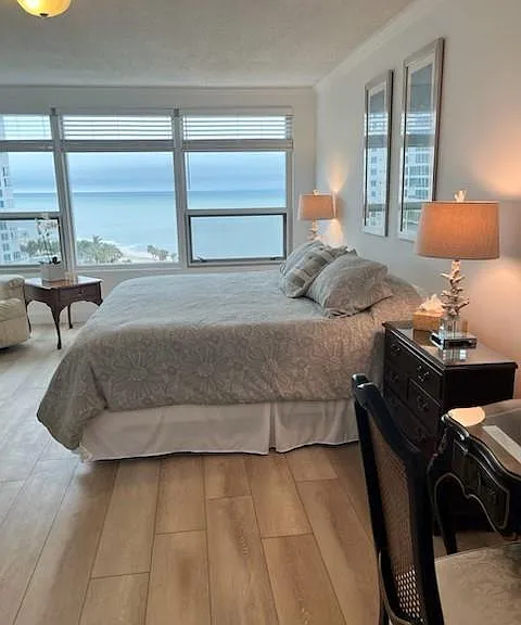 4251 Gulf Shore Blvd N #14C — Photo 17