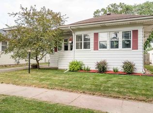 717 Baltimore St, Waterloo, IA 50702