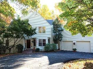 11580 Greenwich Point Rd, Reston, VA 20194