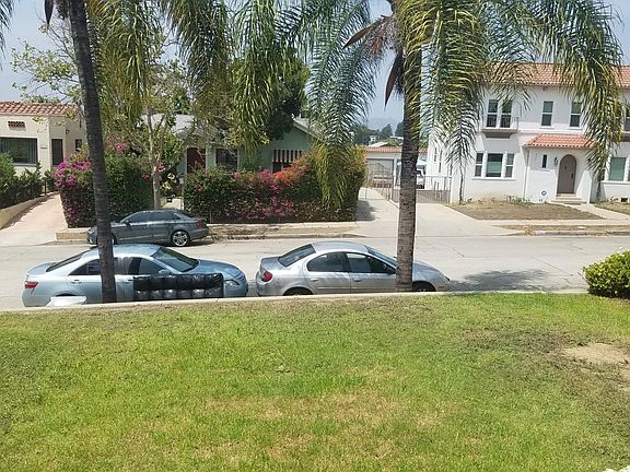 2nd image of 624 3/4 Parkman Ave
