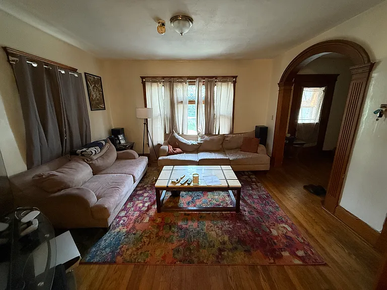 226-28 Bryant Ave #228 — Photo 3