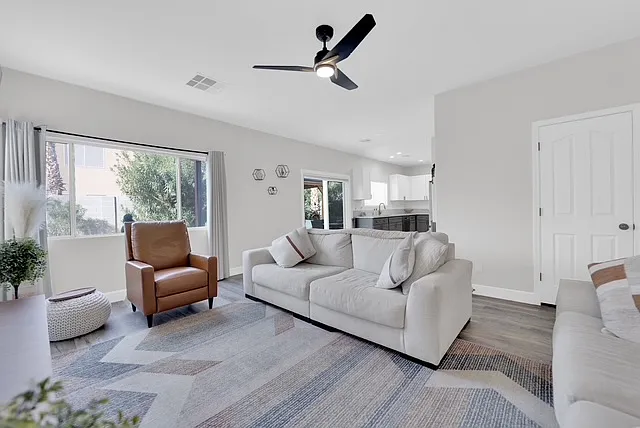 9429 Silvaner Ct — Photo 15