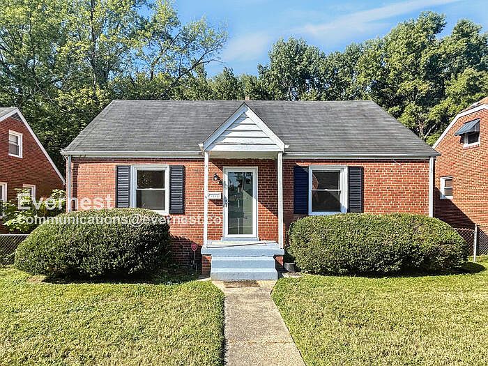 1st image of 1512 Gunn St