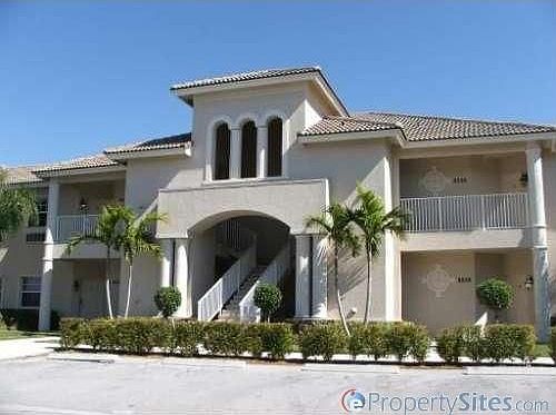 1st image of 8037 Carnoustie Pl