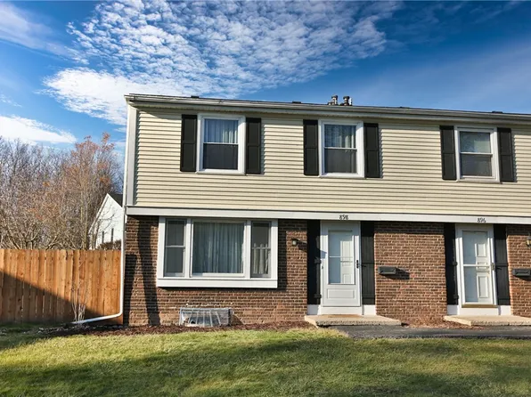 898 Hidden Valley Rd, Rochester, NY 14624