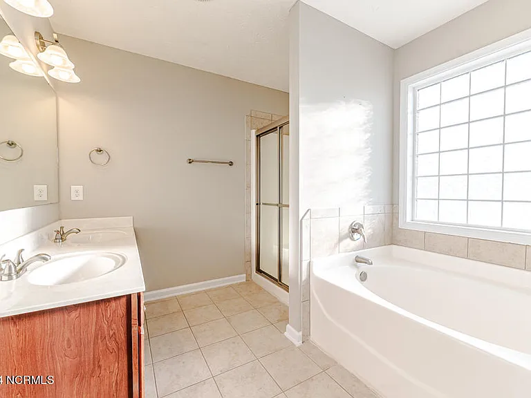 151 Ivy Stone Dr — Photo 20