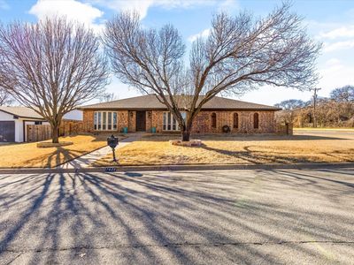 7625 Oak Ridge Dr, North Richland Hills, TX, 76182