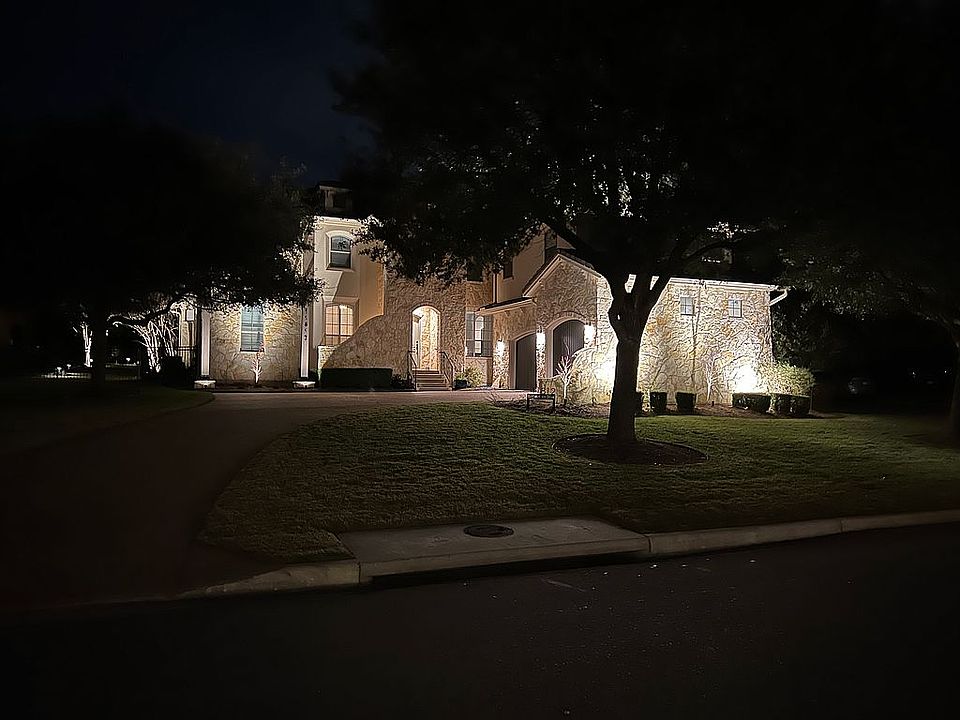 2nd image of 11812 Eagles Glen Dr
