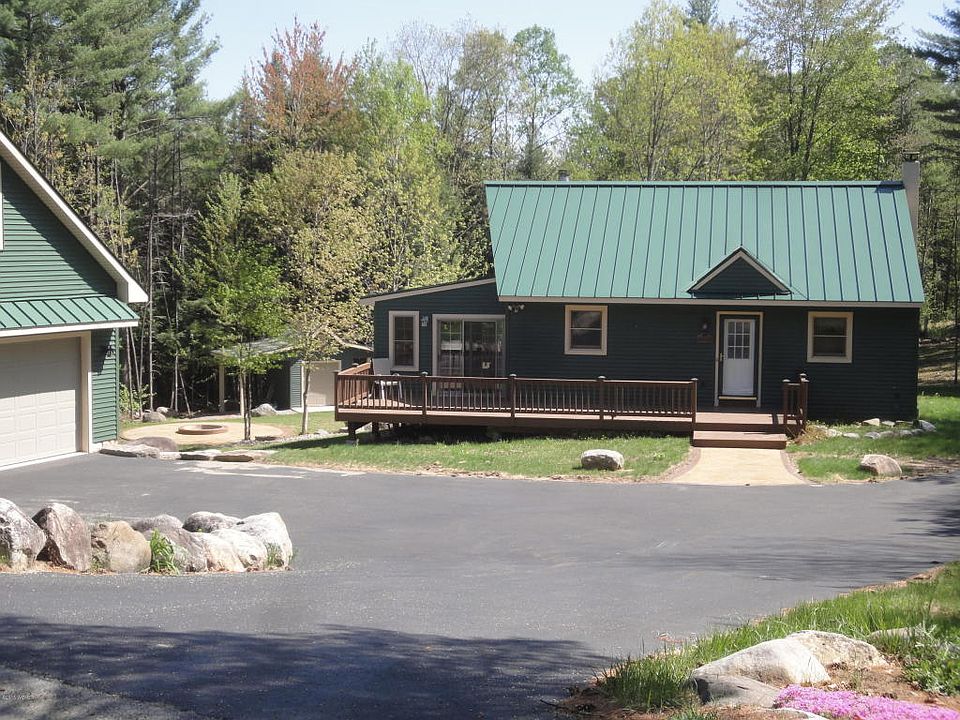 1st image of 30 Dicks Ln