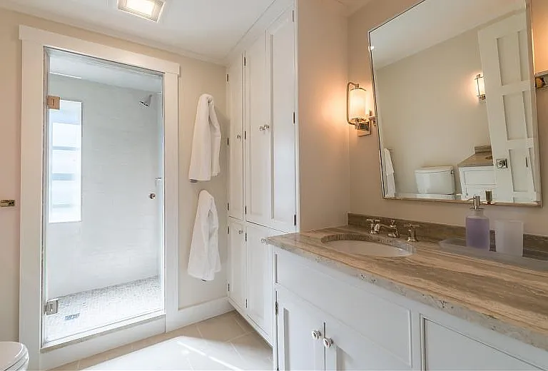 Pond View Dr — Photo 17