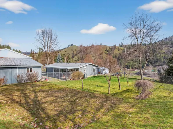 450 N Marion St, Peck, ID 83545