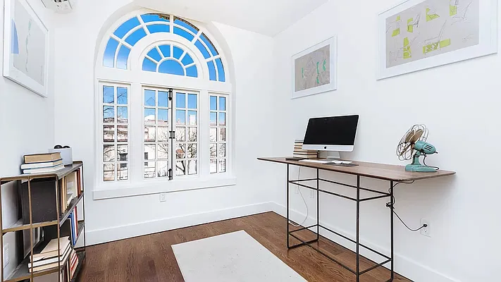 Rented by Nooklyn NYC LLC | media 15