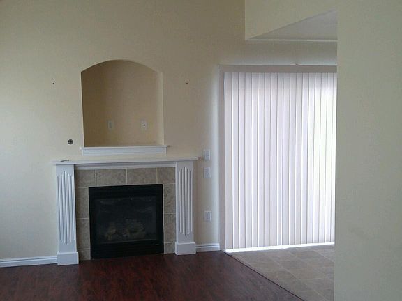 3rd image of 2169 Lexis Ln APT 101