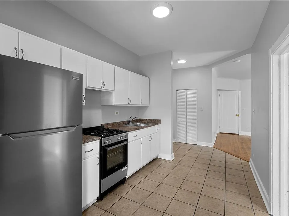 5018-20 S Blackstone