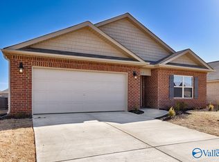 155 Tobin Ln, Hazel Green, AL 35750