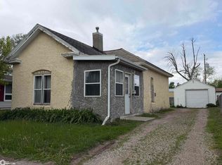 903 S 5th Ave, Marshalltown, IA 50158