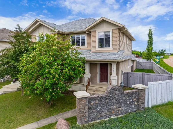 8204 180th Ave NW, Edmonton, AB T5Z 0H8