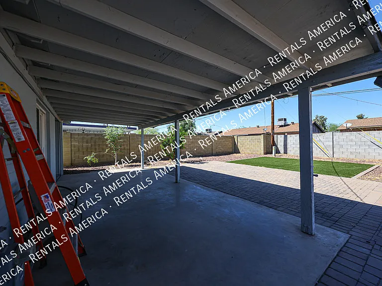 3550 E Voltaire Dr — Photo 25