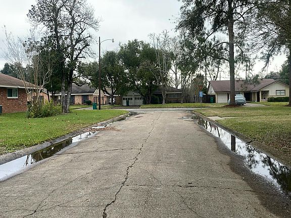 5th image of 3123 Steveroy St