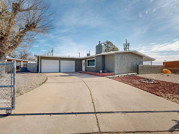 2nd image of 10120 Paseo Del Norte NW