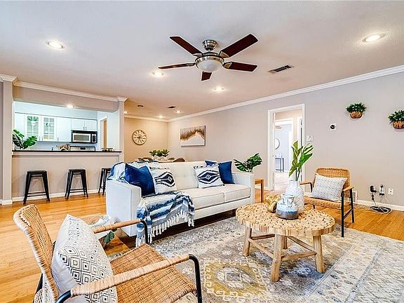 2nd image of 1240 Barton Hills Dr APT 209