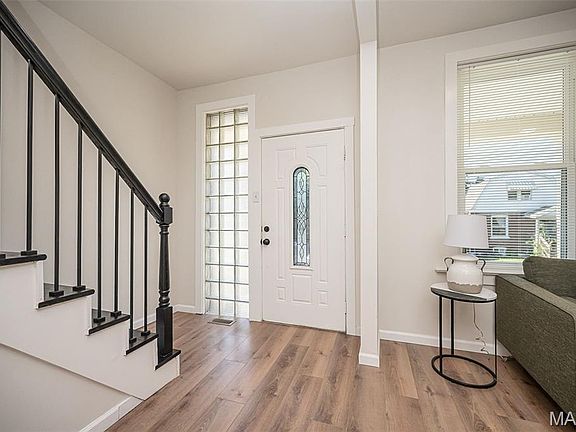 5th image of 4427 Delor St