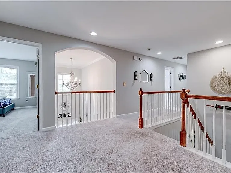 380 Simonton Crest Dr — Photo 18