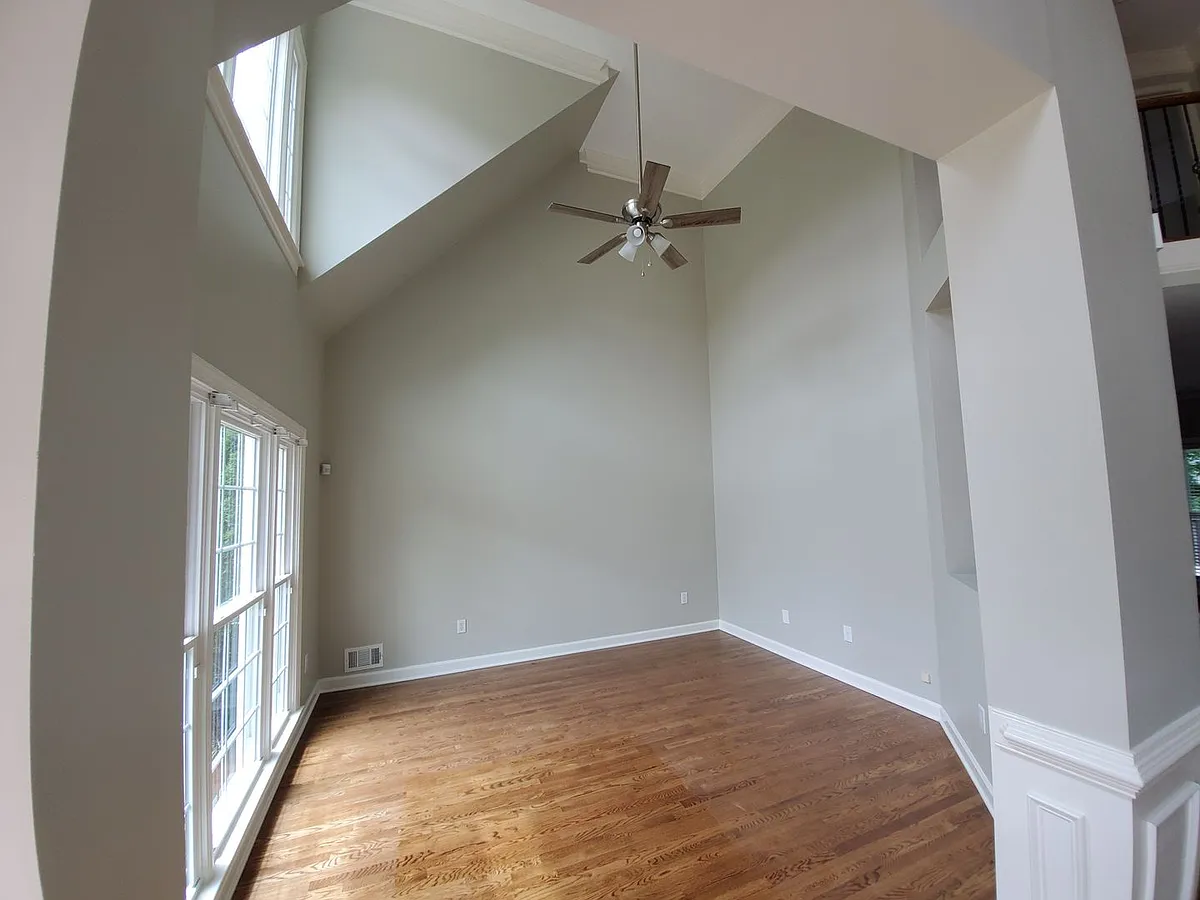 Building Photo - 3090 Walnut Creek Dr