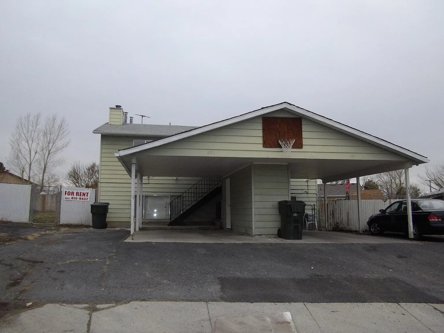 485-487 Delta - 485 Delta — Photo 1