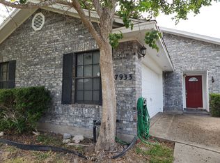 7933 Wolverine Dr, Corpus Christi, TX 78414