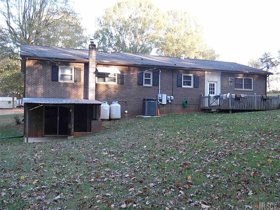3rd image of 1285 Briarcreek Dr
