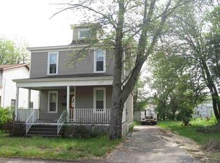 1740 Greenpoint Ave, Schenectady, NY 12303