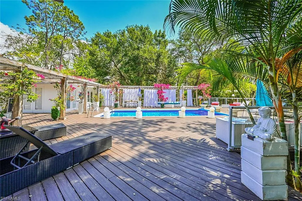 3 bed, 3.0 bath, 1672 sqft, $5,500 — Photo 4