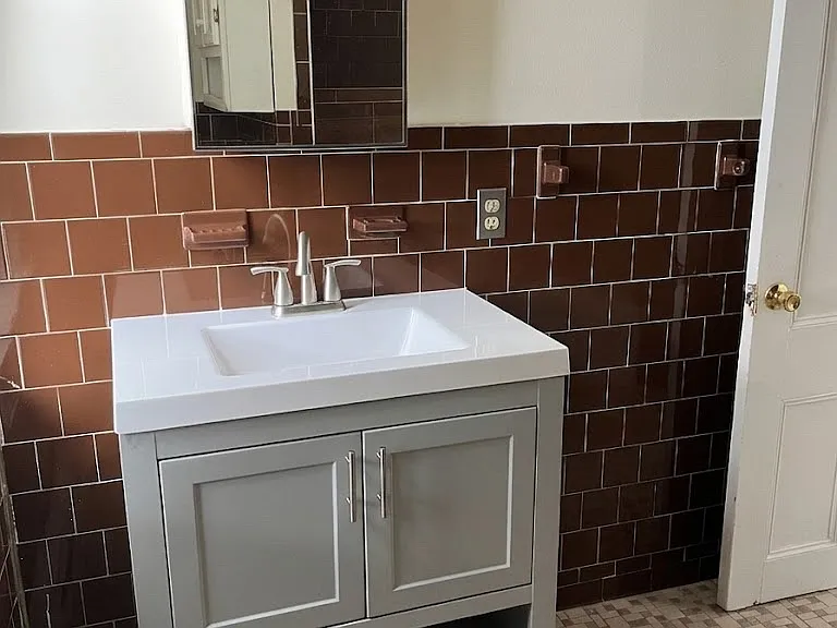 298 Mill St #3 — Photo 9