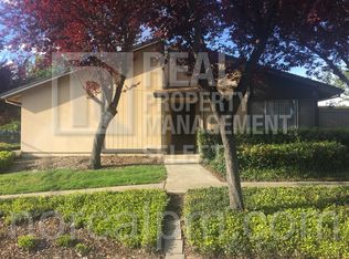 5186 Greenberry Dr, Sacramento, CA