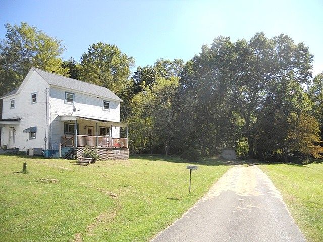 2nd image of 65 Sunrise St