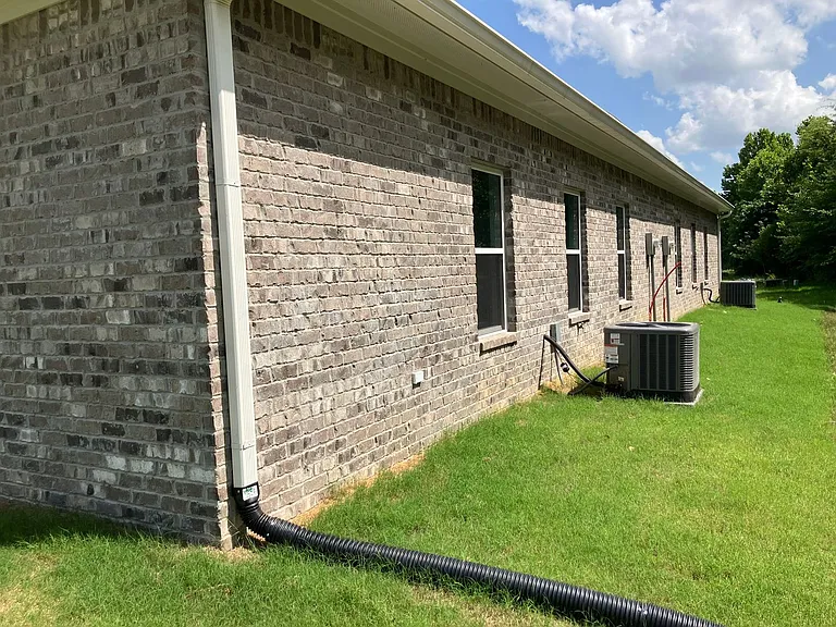 183 Willowbrook Dr — Photo 12