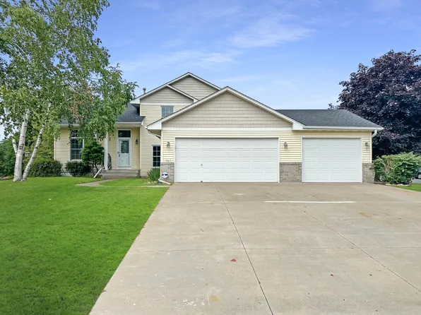 505 Weston Hills Pl, Eagan, MN 55123