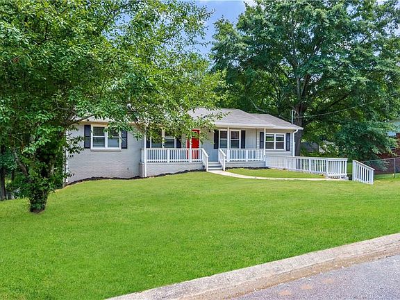 2nd image of 3069 Michael Dr SW