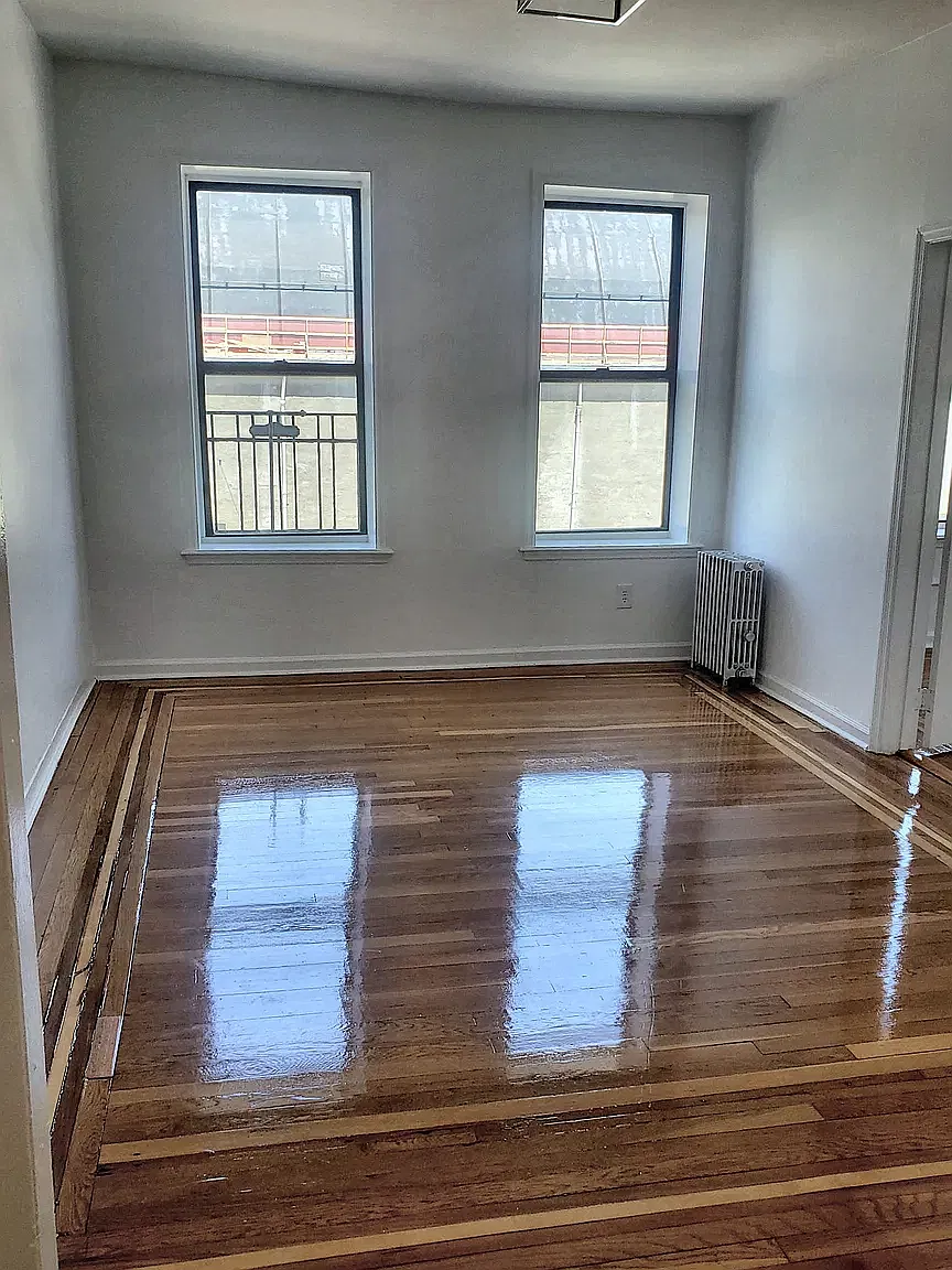 1082 President Street — Photo 1