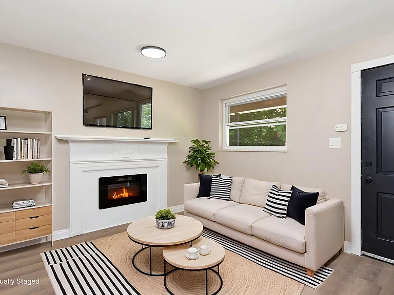3966 Avilla Pl #2 — Photo 3