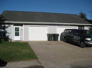 996 Granite Ct, Fulton, MO 65251