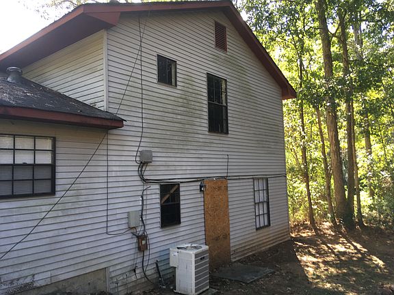 5th image of 1895 Petite Ln