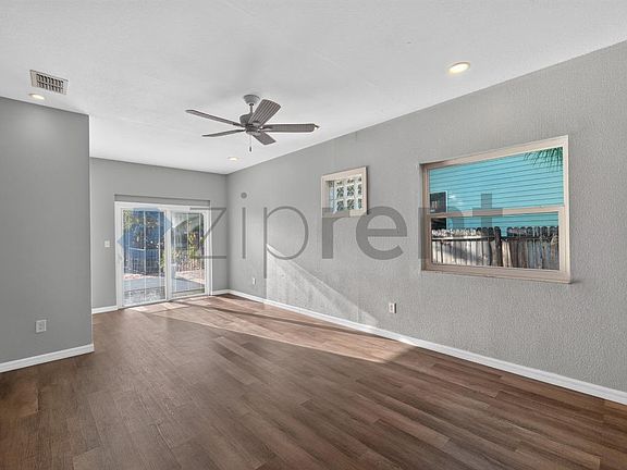 3rd image of 7425 Seagull Way