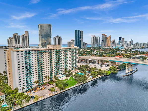 19390 Collins Ave, Sunny Isles Beach, FL