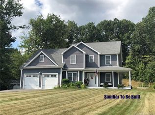 24 Oakcrest Rd, Oxford, CT 06478