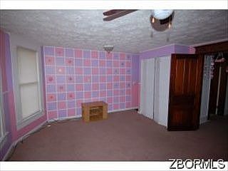 5th image of 1121 Ohio St